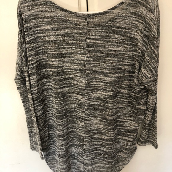 Olive and Oak space dye sweater - Picture 4 of 6